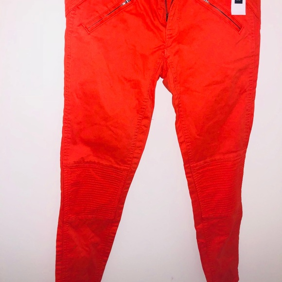 CLOSET CLEAROUT GAP new pants - Picture 3 of 5